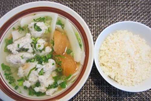 Ăn cơm kiểu này dễ rước bệnh vào người, dừng lại ngay kẻo 'ân hận mấy cũng muộn'