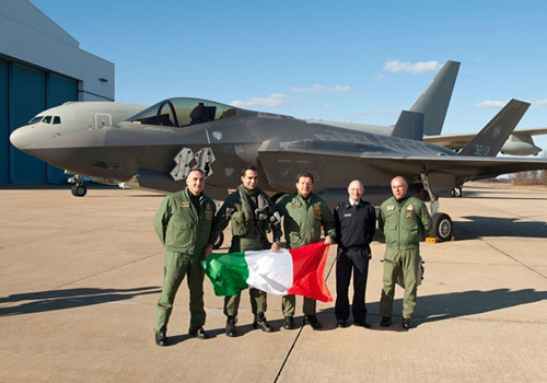 Italy đặt mua thêm tiêm kích F-35