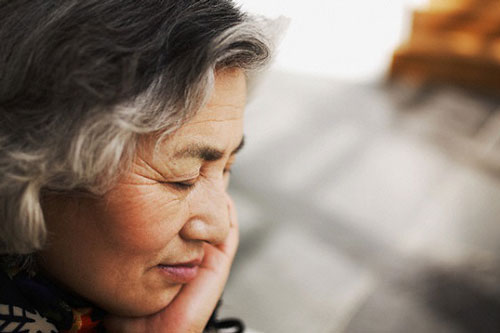 Con trai thu nhập mỗi tháng 20 triệu đồng bị vợ đuổi ra khỏi nhà, nghe lý do con dâu trình bày tôi sửng sốt gấp bội