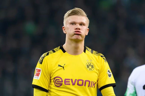 10. Erling Haaland (Dortmund - Mức lương hiện tại: 100.000 bảng/tuần).