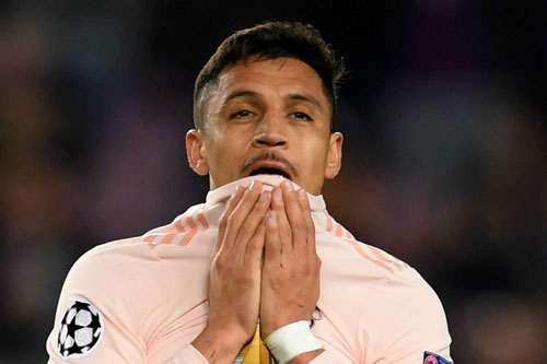 Chuyển nhượng MU: Ro 'béo' gọi mời Alexis Sanchez trở lại La Liga