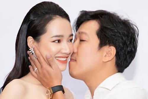 Trường Giang bất ngờ tiết lộ cách gọi nịnh chồng của Nhã Phương, Trấn Thành được dịp 'cà khịa'