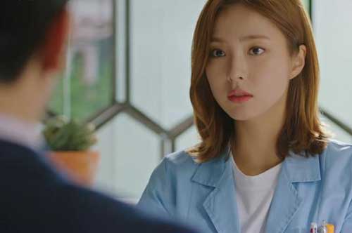 Hận tình cũ đi lấy chồng nghèo, nửa năm sau "chết ngất" khi biết sự thật