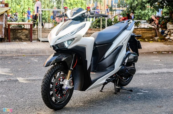 Honda Vario 150 độ.