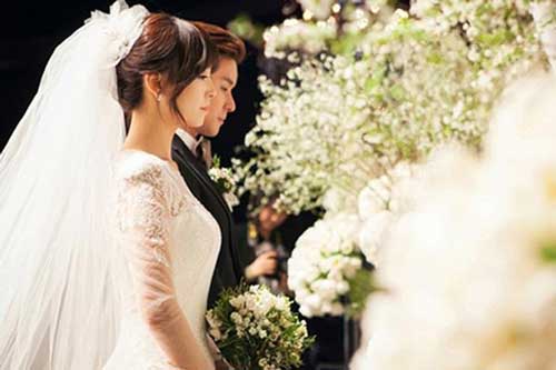 Chọn bạn gái phải ngoan, xinh, giỏi, giàu, chàng "kén chọn" đón tin sốc trong ngày cưới