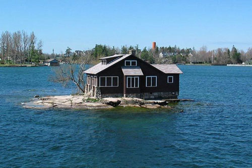 Cận cảnh hòn đảo nhỏ nhất thế giới có thể ở được