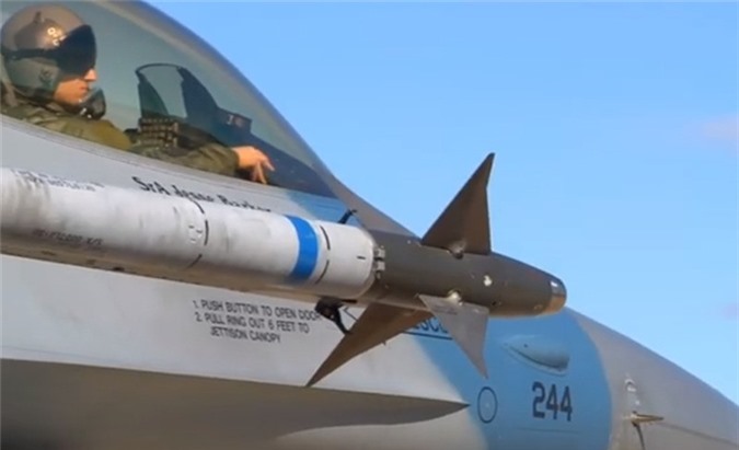 Mỹ cho tiêm kích F-16 giả dạng Su-57 Nga để tìm cách khắc chế - Hình 8 My cho tiem kich F-16 gia dang Su-57 Nga de tim cach khac che-Hinh-8