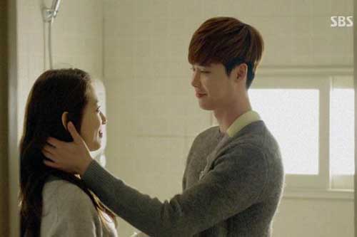 Bị vô sinh vẫn được chồng yêu chiều hết mực, vợ bàng hoàng trước sự thật về đứa con nuôi