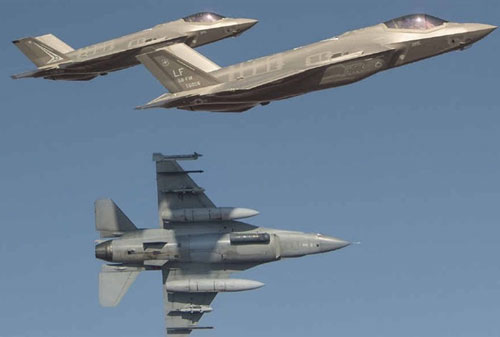 Tiêm kích F-16 Mỹ diệt hạm xa hàng đầu thế giới