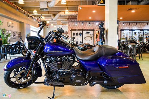 Ngắm Harley-Davidson Road King Special  giá hơn 1 tỷ ở Việt Nam