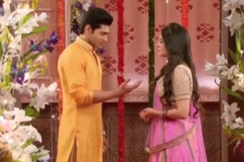 Cô dâu 'chết lặng' khi vợ cũ của chú rể xuất hiện trong đám cưới