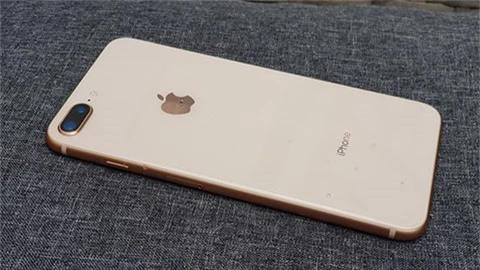 iPhone 7, iPhone 8 Plus, iPhone XS Max giảm giá sốc tại VN, về mức hấp dẫn ngoài mong đợi