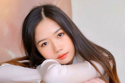 Nữ sinh 10X Hà thành được khen đẹp thuần khiết, dịu dàng