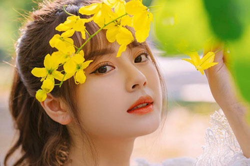 Hot girl Học viện Tài chính: “Tuổi trẻ chỉ có một lần, sống sao cho đáng!”