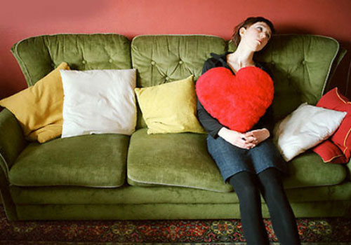 Biết anh có vợ mà tôi vẫn yêu say đắm