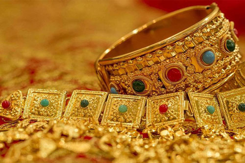 Giá vàng hôm nay (24/6): Tiếp tục tăng mạnh