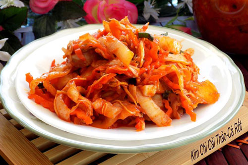 Cách làm kim chi cải thảo cà rốt thuần Việt giòn ngon