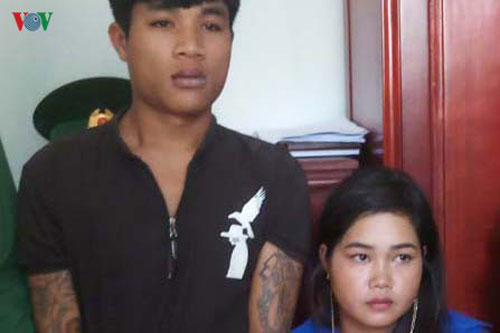 Kon Tum: Bắt 2 đối tượng vận chuyển 1,3kg ma túy đá