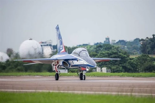 Máy bay huấn luyện chiến đấu T-5/ AT-5 Brave Eagle/ Yung Yin của Đài Loan. Ảnh: TsAMTO.