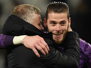 De Gea được HLV Solskjaer đặt trọn niềm tin, khen là 'thủ môn hay nhất thế giới'