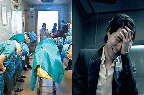 Thấy vợ 1 mình vác bụng bầu đi đẻ, cô bồ bảo chồng: 'Đến đưa vợ con anh về lo hậu sự đi”