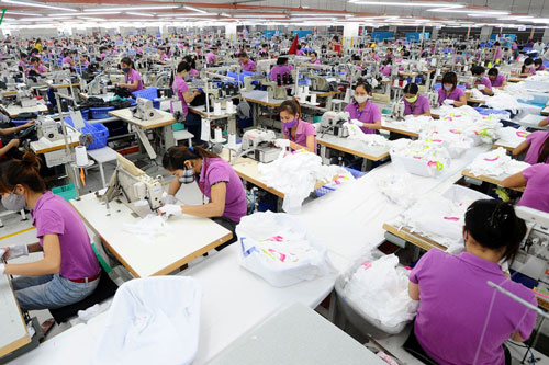 Lao động và việc làm của ngành dệt may, da giày đang là bài toán khó giải