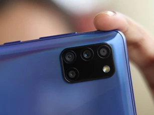 Cận cảnh Samsung Galaxy A31 với pin 5.000 mAh, RAM 6 GB, giá 6,49 triệu đồng tại Việt Nam