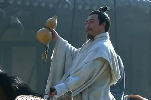 Hứa Du dụng Binh Pháp Tôn Tử hiến kế giúp Tào Tháo đánh bại quân Viên Thiệu thế nào?