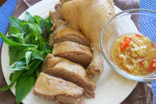 Luộc vịt không cần nước, thịt vẫn chín đều lại chắc thịt, đậm đà ngon gấp 10 lần ngoài hàng