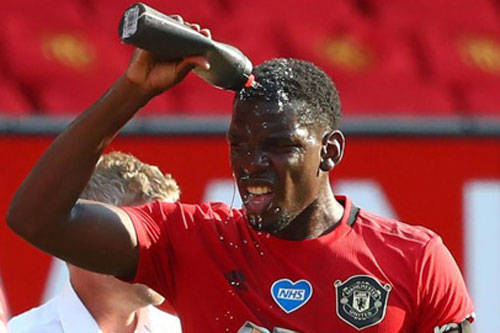 Huyền thoại M.U cho rằng Solskjaer đang sử dụng Pogba sai vị trí