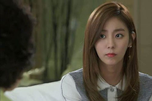 Ở nhà "ăn bám" nhưng mẹ chồng vẫn "cưng như trứng mỏng" nhưng bí mật phía sau khiến tôi "phát điên"