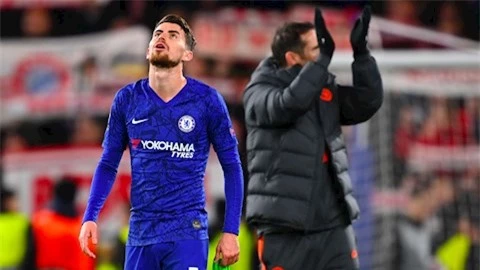 Lampard có nguy cơ lặp lại sai lầm trước Man City