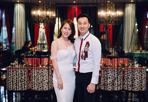 Cuộc sống sung túc của vợ chồng MC Thành Trung