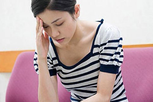 Bố mẹ bạn trai kiên quyết bắt anh đi hẹn hò người khác