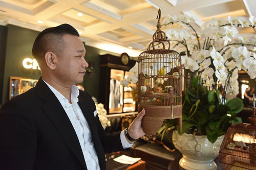 Mãn nhãn với bộ sưu tập chim quý hiếm, giá khủng của vua chim màu Việt