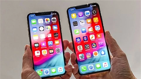 iPhone XS giảm giá 'kịch sàn' tại VN, về mức đáy mới khiến fan phát sốt