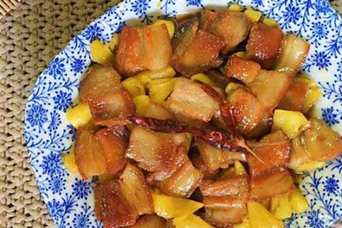 Lạ miệng với món thịt ba chỉ rang dứa, chồng con nức nở khen ngon