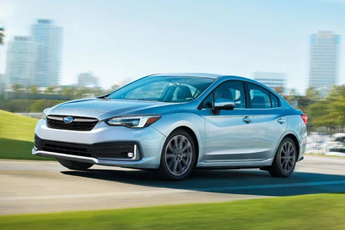 8. Subaru Impreza 2020 (giá: 18.695-26.295 USD).