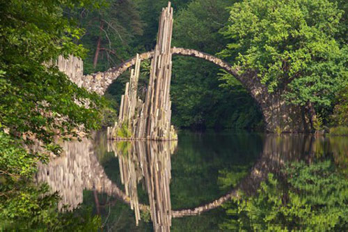 Khám phá 6 cây cầu độc đáo, quyến rũ bậc nhất trên thế giới