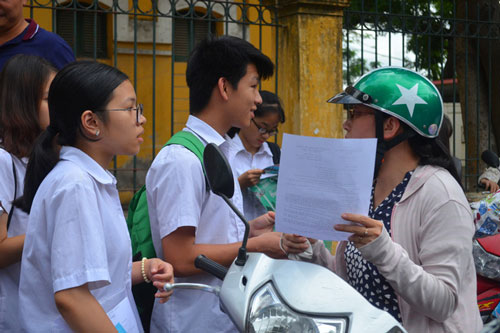 Thí sinh phải đối mặt với "chất lượng chọi' rất cao để vào lớp 10 trường chuyên Hà nội
