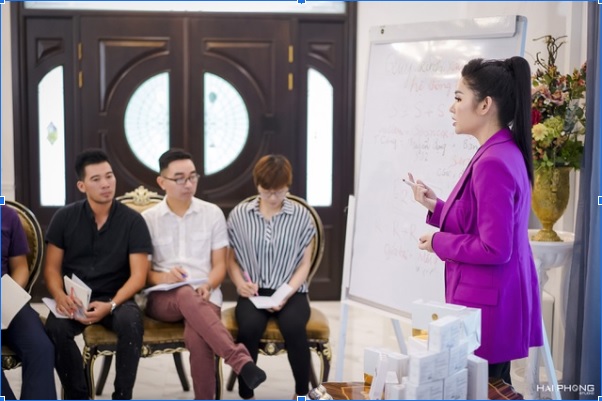 Chia sẻ của nữ giám đốc thành công từ bán hàng online bằng "tâm - tín" 