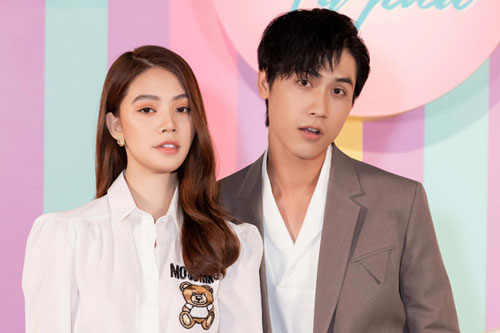 Jolie Nguyễn mặc quần short 12 triệu đi sự kiện