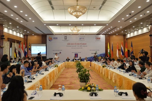 Diễn đàn về Kinh tế ASEAN, Doanh nghiệp tiêu biểu ASEAN thu hút sự quan tâm của các đại biểu trong nước và ngoài nước.