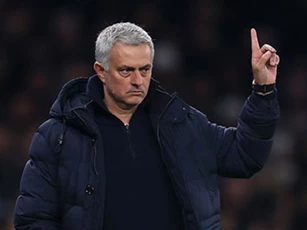 Trợ lý của Solskjaer khen ngợi Mourinho là HLV số một