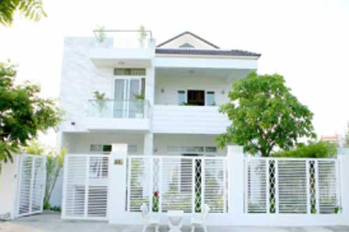 Từng chia tay người yêu vì nghèo, hiện tại MC Quyền Linh sở hữu biệt thự triệu đô, đẹp "không góc chết"