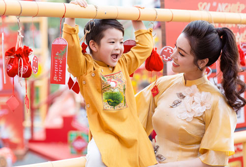 Nhật Kim Anh tố chồng cũ tiếp tục không cho gặp con