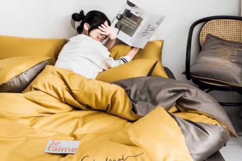 Chọn chăn ga gối đệm đắt tiền đến mấy mà mắc lỗi này: Vợ chồng dễ lục đục, gia đình khó yên