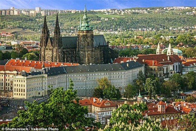 Lâu đài Prague