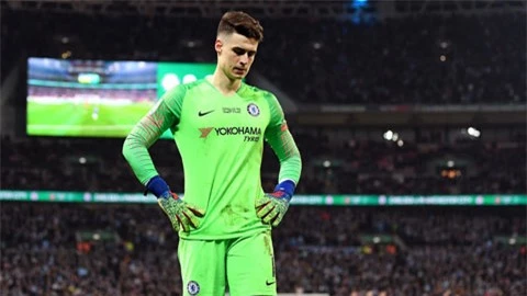 Chelsea tiễn Kepa, giữ chân Van Ginkel