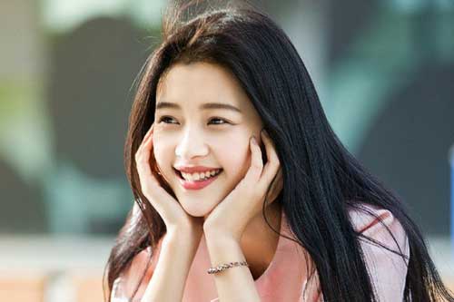 Tử vi chủ nhật ngày 28/6: 3 con giáp may mắn thảnh thơi, tiêu tiền thoải mái, tình duyên đỏ thắm